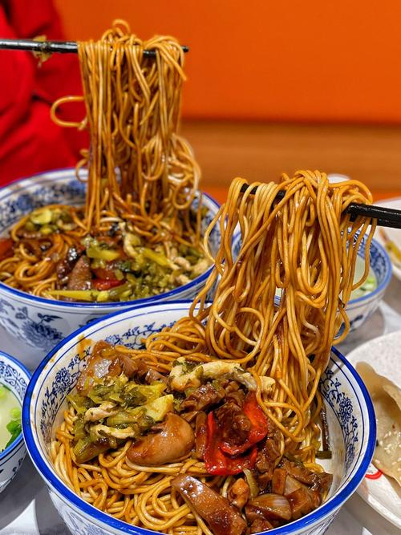 品味成都美食：锦江区面馆的文化与传承