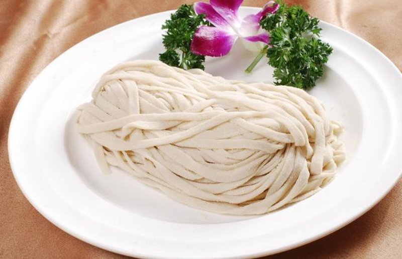 蓬蓬面：让日常餐饮更添一丝趣味